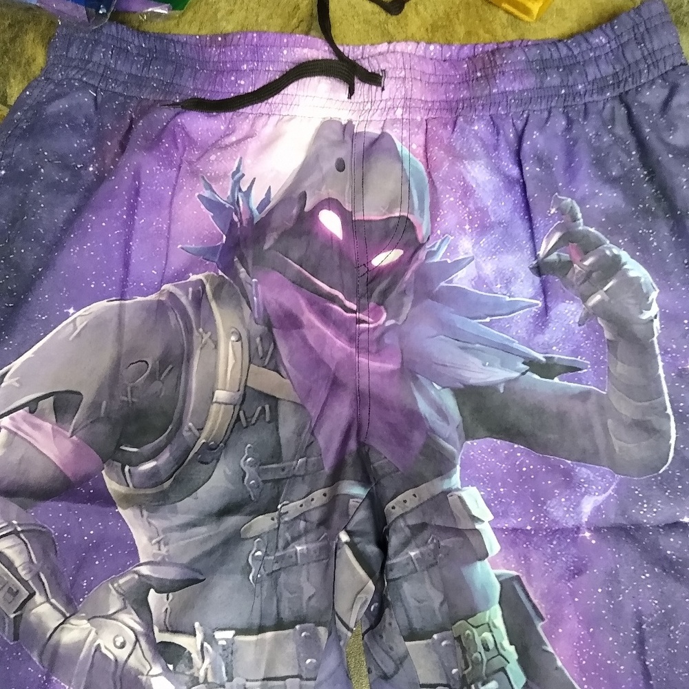 "Raven" trunks